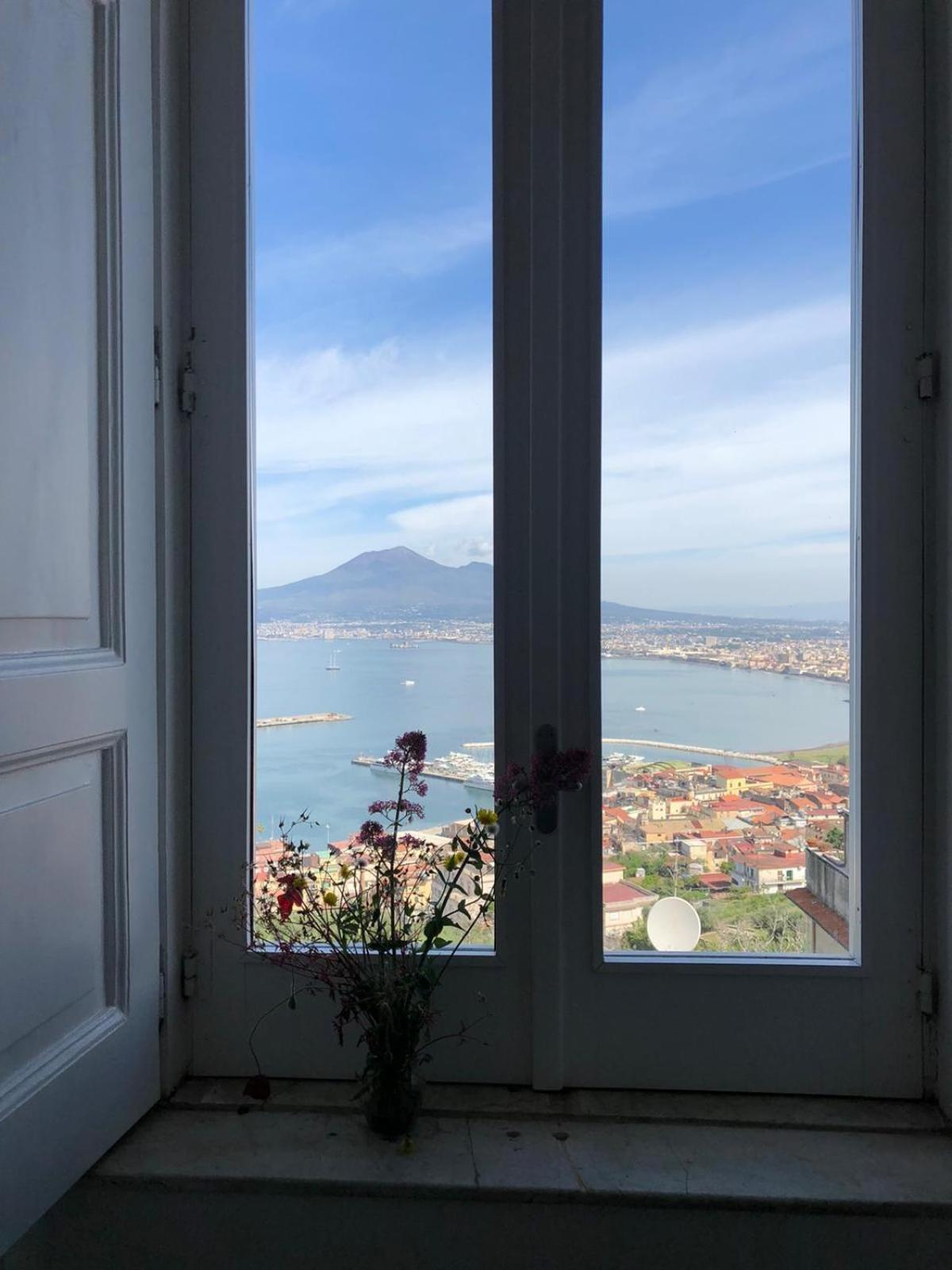 Le Suite Del Castello Castellammare di Stabia Habitación foto